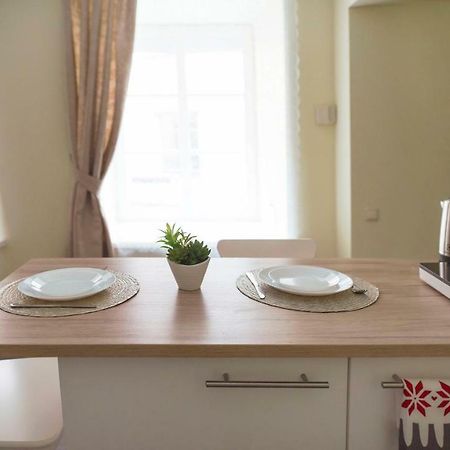 Cozy Apt In The Heart Of Old Town Vilnius Bagian luar foto